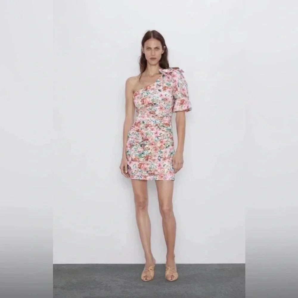 Zara One‎ Shoulder Ruched Floral Mini Dress Size Medium